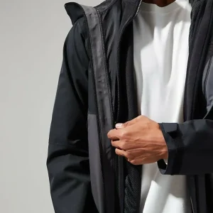 Men's Prism Polartec InterActive Vest - Black^Berghaus Hot