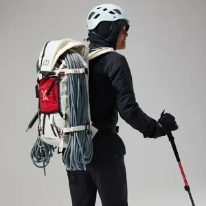 Women's MTN Seeker Women's Synthetic Hoody - Black^Berghaus Outlet